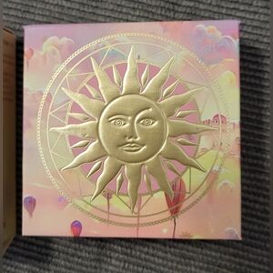 Blush In Gold Sun Design Box